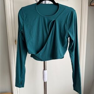 Stori Long sleeve Crop Top